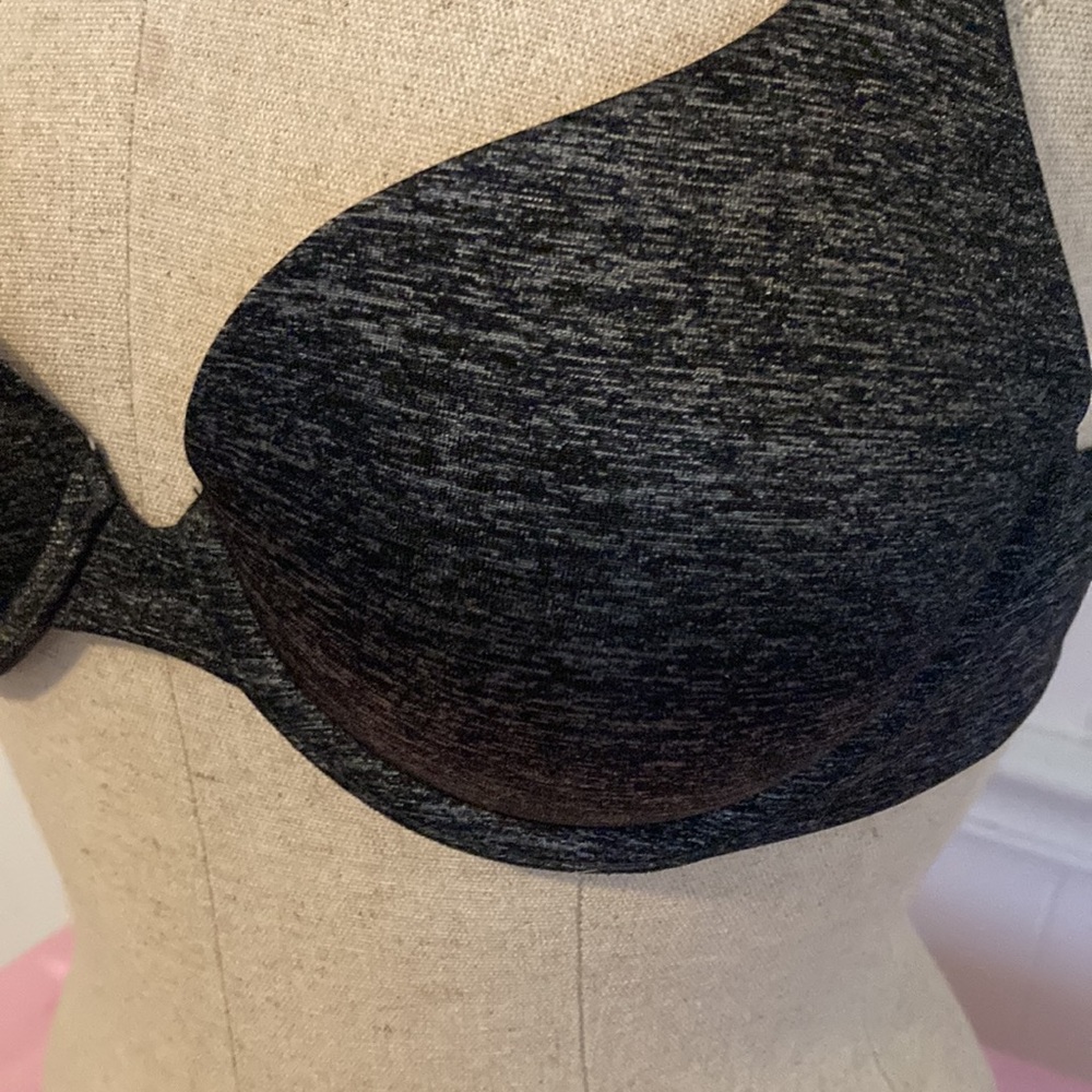 Bra - Picture 2 of 4